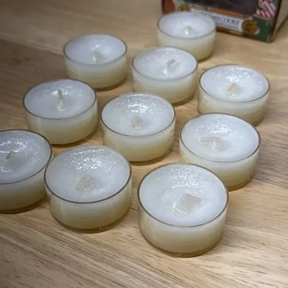 Yankee Candle Christmas Cookie Scent Box of 10 Scented Tea Light Candles Retired - Picture 8 of 9